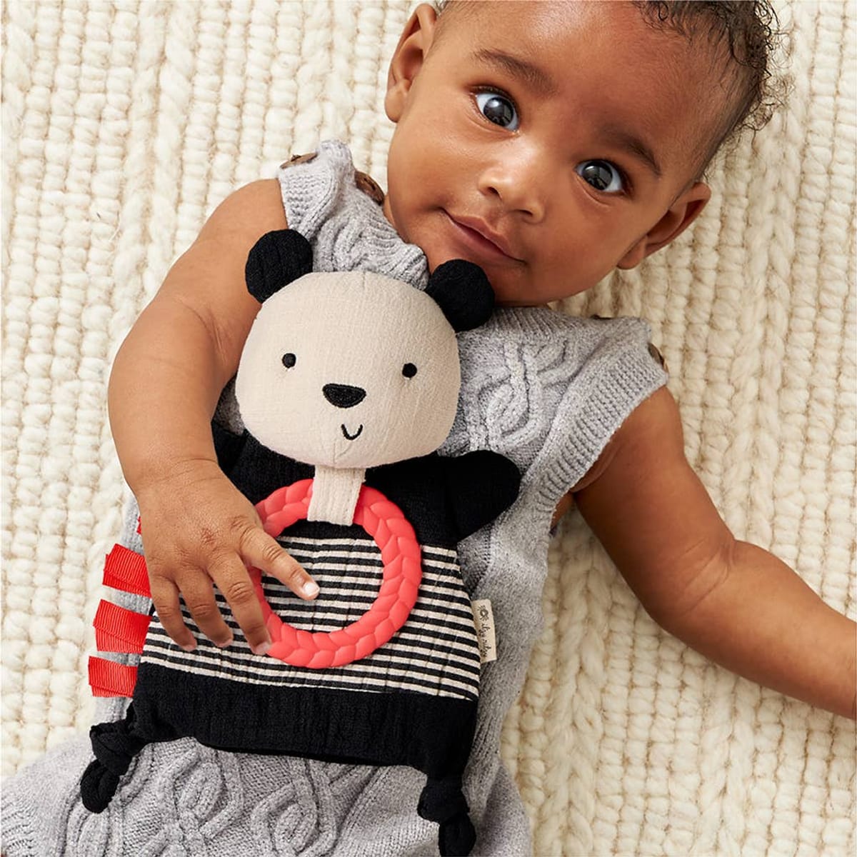 *NEW* Panda Bitzy Crinkle™